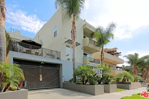 11851 Laurelwood Dr, Studio City, CA 91604 - Photo 1