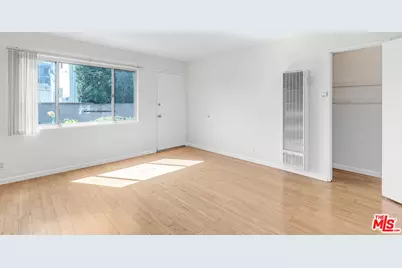 11826 Washington Pl, Los Angeles, CA 90066 - Photo 1