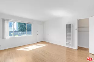 11826 Washington Pl, Los Angeles, CA 90066 - Photo 1