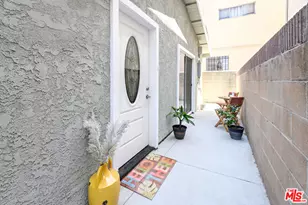 4564 W Broadway, Hawthorne, CA 90250 - Photo 1