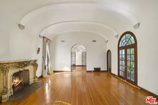 609 S Highland Ave, Los Angeles, CA 90036 - Photo 1