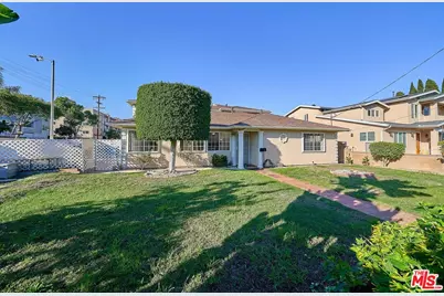 1569 W 218th St, Torrance, CA 90501 - Photo 1