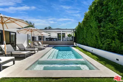 18033 Rosita St, Encino, CA 91316 - Photo 1