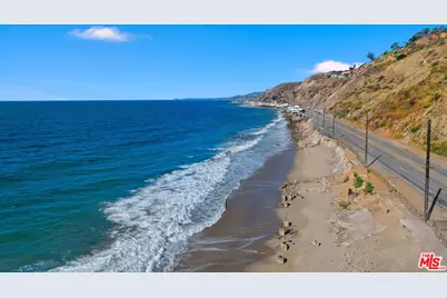 20228 Pacific Coast Hwy, Malibu, CA 90265 - Photo 1