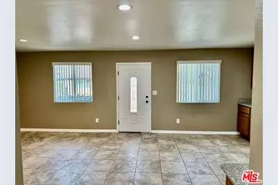 13787 De Garmo Avenue, Sylmar, CA 91342 - Photo 1