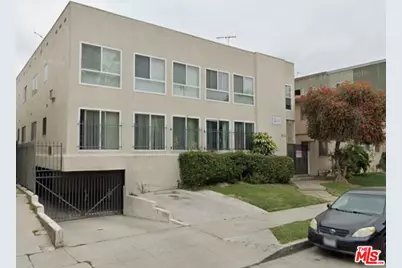 832 S Gramercy Pl ##10, Los Angeles, CA 90005 - Photo 1