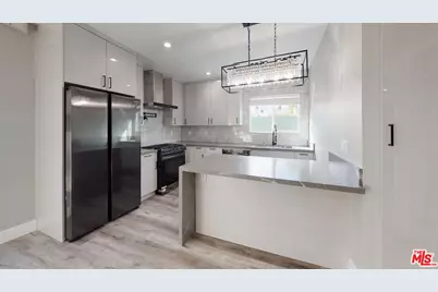 2123 S Orange Dr #1, Los Angeles, CA 90016 - Photo 1