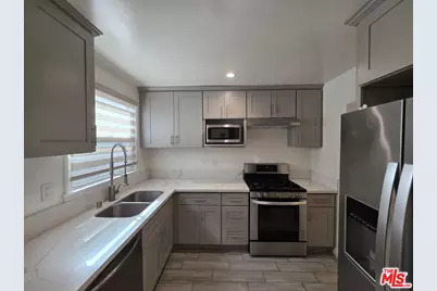 102 Gaviota Ave #104, Long Beach, CA 90802 - Photo 1