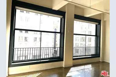 315 W 5th St #710, Los Angeles, CA 90013 - Photo 1