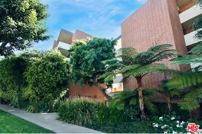 11750 W Sunset Blvd #304, Los Angeles, CA 90049 - Photo 1