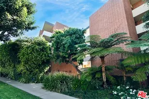 11750 W Sunset Blvd, Los Angeles, CA 90049 - Photo 1