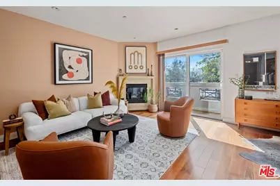 5401 Morella Ave #4, Valley Village, CA 91607 - Photo 1