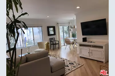 2101 Ocean Ave #5, Santa Monica, CA 90405 - Photo 1