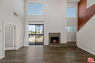 818 6th St, Santa Monica, CA 90403 - Photo 1