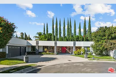 19651 Marilla St, Northridge, CA 91324 - Photo 1