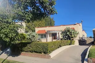 1030 S St Andrews Pl, Los Angeles, CA 90019 - Photo 1