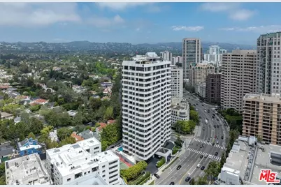 10601 Wilshire Blvd #602, Los Angeles, CA 90024 - Photo 1