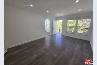 1805 7th St #4, Santa Monica, CA 90401 - Photo 1