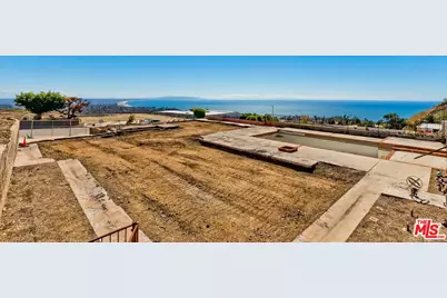 1183 Lachman Ln, Pacific Palisades, CA 90272 - Photo 1