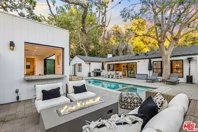 2245 Canyon Dr, Los Angeles, CA 90068 - Photo 1