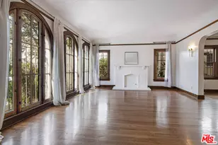 108 S Sycamore Ave, Los Angeles, CA 90036 - Photo 1