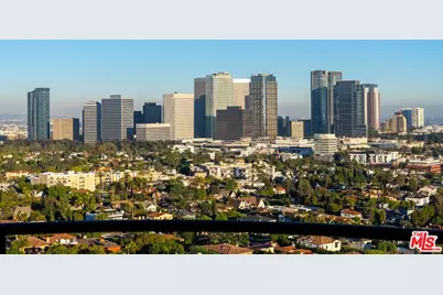 10560 Wilshire Blvd #1806, Los Angeles, CA 90024 - Photo 1