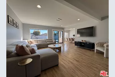 10148 Gothic Ave, North Hills, CA 91343 - Photo 1