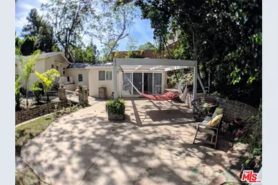 1927 N Beverly Glen Blvd #2, Los Angeles, CA 90077 - Photo 1