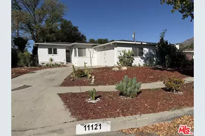11121 Parr Ave, Sunland, CA 91040 - Photo 1