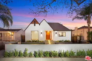 334 S Sycamore Ave, Los Angeles, CA 90036 - Photo 1