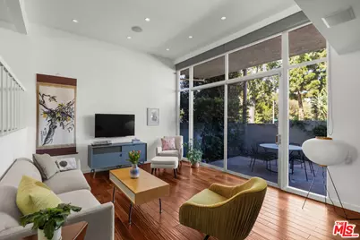 4436 W Kling St, Burbank, CA 91505 - Photo 1