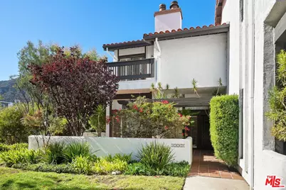 1547 Palisades Dr, Pacific Palisades, CA 90272 - Photo 1