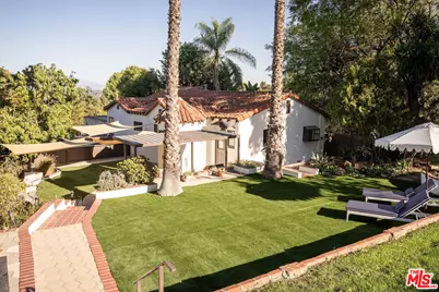 855 Oneonta Dr, Los Angeles, CA 90065 - Photo 1