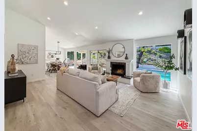 6129 Rod Ave, Woodland Hills, CA 91367 - Photo 1