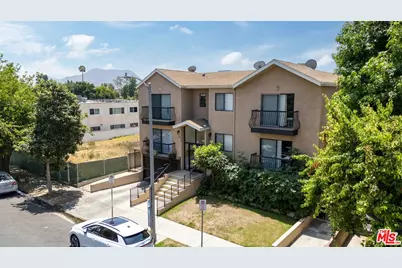 10916 Huston St #102, North Hollywood, CA 91601 - Photo 1