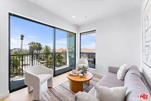 904 S New Hampshire Ave, Los Angeles, CA 90006 - Photo 1