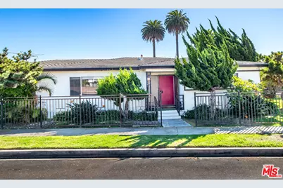 4506 Grand View Blvd, Los Angeles, CA 90066 - Photo 1