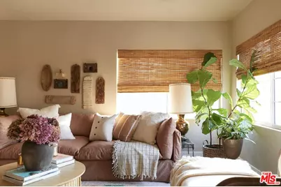 1300 S Lake St, Burbank, CA 91502 - Photo 1