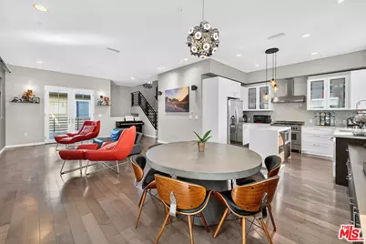 5933 W Luna Park, Los Angeles, CA 90035 - Photo 1