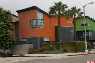 800 Hampton Dr, Venice, CA 90291 - Photo 1