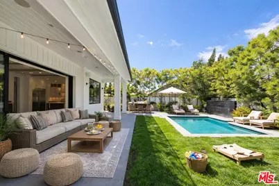 9607 Kirkside Rd, Los Angeles, CA 90035 - Photo 1