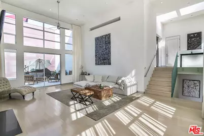 711 Westbourne Dr, West Hollywood, CA 90069 - Photo 1