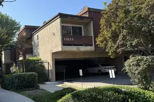 13112 Moorpark St, Sherman Oaks, CA 91423 - Photo 1