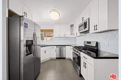 610 Venice Way #101, Inglewood, CA 90302 - Photo 1