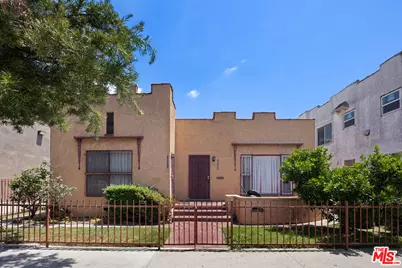3982 S Normandie Ave, Los Angeles, CA 90037 - Photo 1