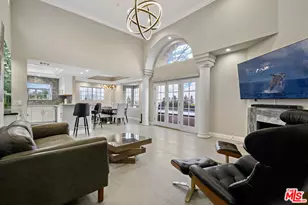 10627 Ashton Ave, Los Angeles, CA 90024 - Photo 1