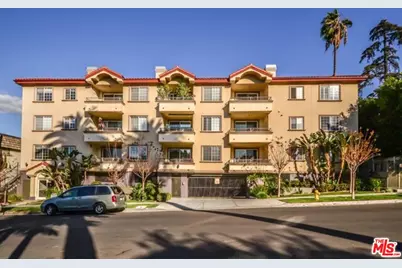 962 S Gramercy Dr #102, Los Angeles, CA 90019 - Photo 1
