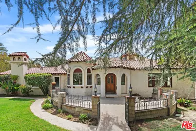 815 W Edgehill Rd, San Bernardino, CA 92405 - Photo 1