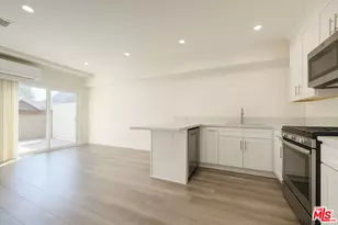 5244 Whitsett Ave #1/4, Valley Village, CA 91607 - Photo 1