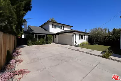 13123 Magnolia Blvd, Sherman Oaks, CA 91423 - Photo 1